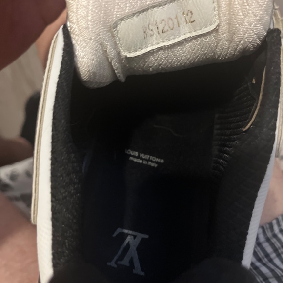 Louis Vuitton LV Runner Tatic - Picture 4 of 8